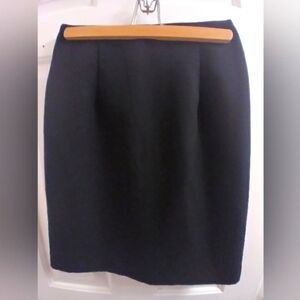 Danielle B BLACK skirt size 8